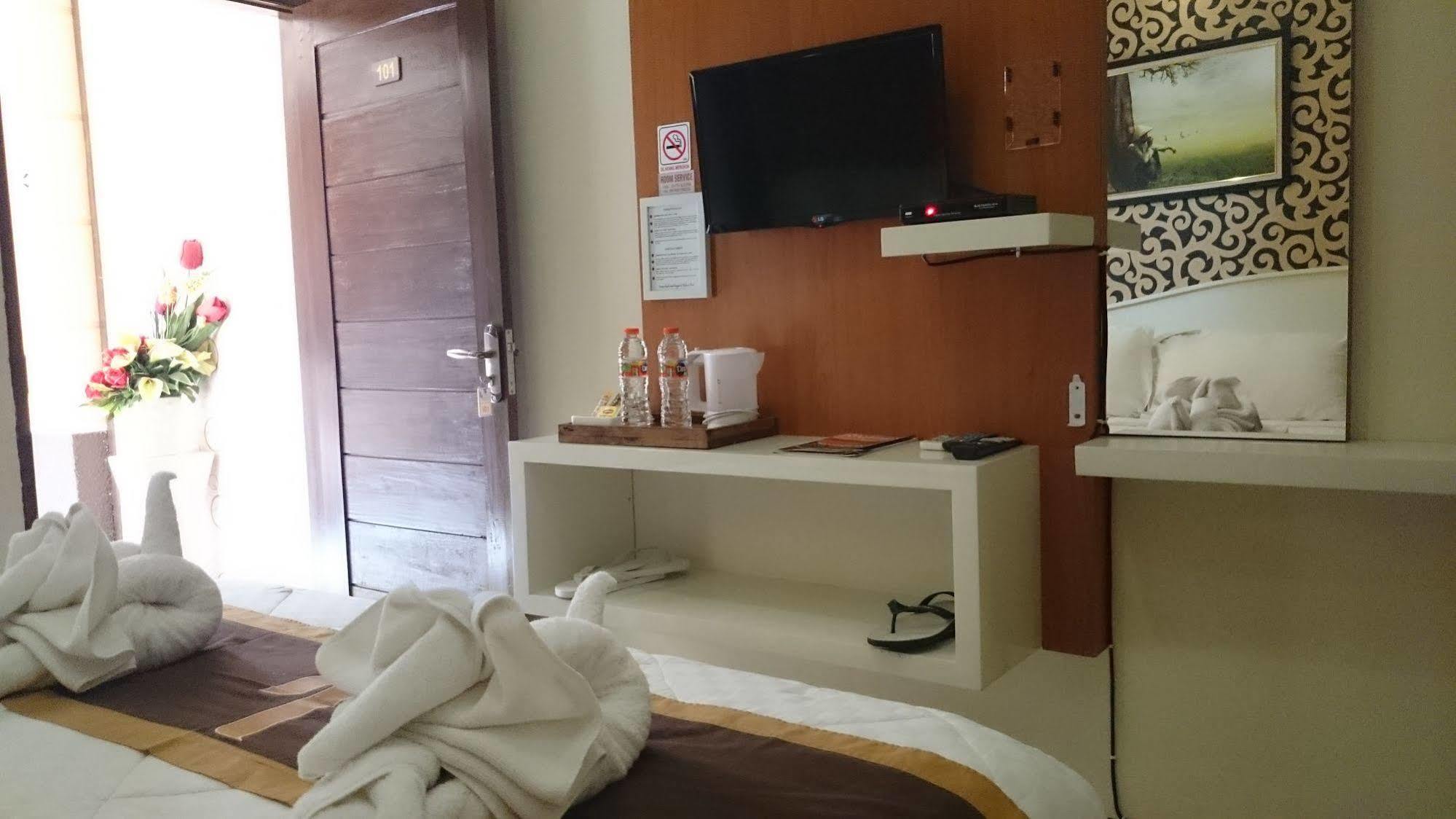 Kabana Hotel Mataram Exteriör bild